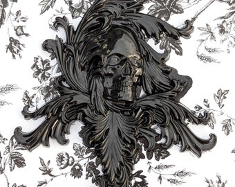 8" Decorative SKULL PLAQUE • Realistic Victorian Gothic 3D Skeleton Wall Hanging • Macabre/Horror/Goth/Halloween Décor • Creepy/Spooky Gift