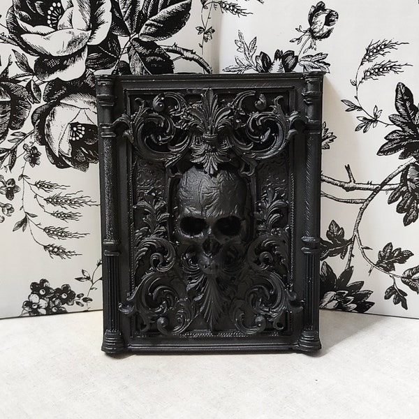 4.5" Victorian Gothic HUMAN SKULL Wall PLAQUE • Realistic 3D Skeleton Wall Hanging • Macabre/Horror/Goth Décor • Creepy Dark Gothic Gift