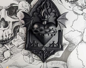 Gothic Winged Sacred Heart Wall Plaque | Black Bat Wing Heart Art | Dark Aesthetic Decor | Occult Altar Wall Hanging | Witchy Goth Oddity