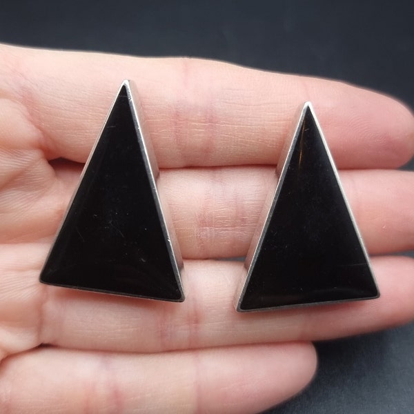 Vintage black triangle ear clips, silver 925 with semi-precious stone.