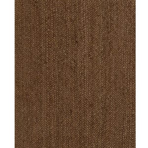 Puede incluir: Una muestra de tela marr&oacute;n s&oacute;lida que presenta un tejido denso y uniforme con una superficie texturizada y granulada. El material muestra un color marr&oacute;n medio consistente, caracterizado por un patr&oacute;n entrelazado repetitivo.
