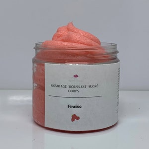 Strawberry Foaming Scrub