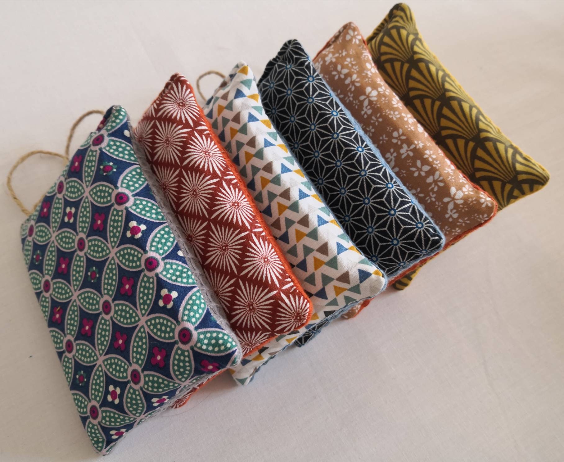 Éponge Lavable et Réutilisable en Tissu Coton Imprimé Nid d'abeille, Zéro Déchets, Gamme Écologique