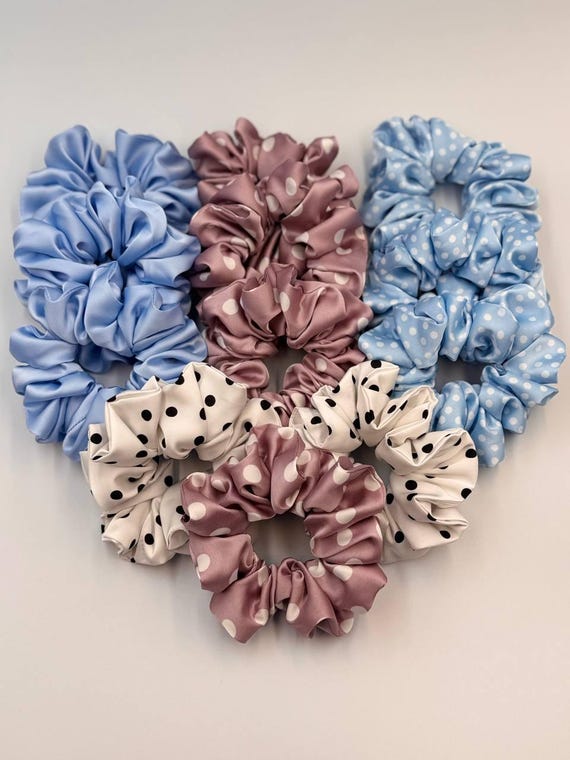 Beautiful!!  Luxe Set of Scrunchie’s!! Pink Pewter - Luxe Velvet Scrunchie Set | Ulta Beauty main image 2