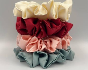 Luxury Mulberry Silk Scrunchies – Gentle Hair Ties, Handmade