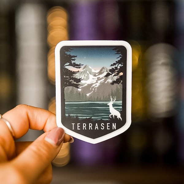 Throne of Glass Tourist Sticker | TOG | Sarah J Maas | Terrasen | Bookish Sticker | Kindle Stickers | Fantasy Tourist Sticker |