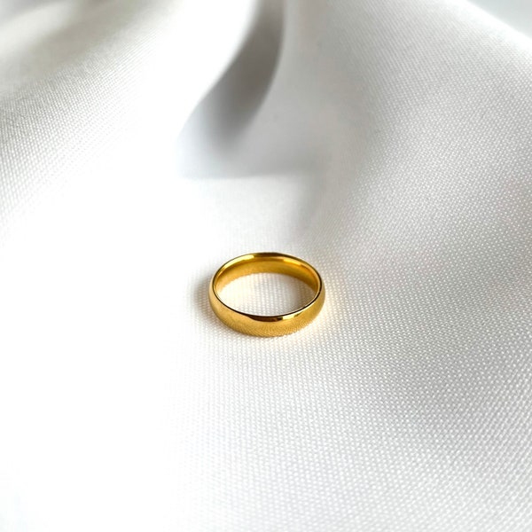 Ring Grace - Goldener Ring, Schlichter Ring, minimalistischer Ring, glatter Ring, Gold Stapelring, schmaler Goldring, Verlobungsring, Unisex
