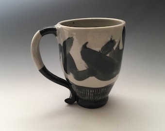 Taza de café de cerámica Frith Pot: Decoración para el hogar en blanco y negro (12,7 cm de alto)