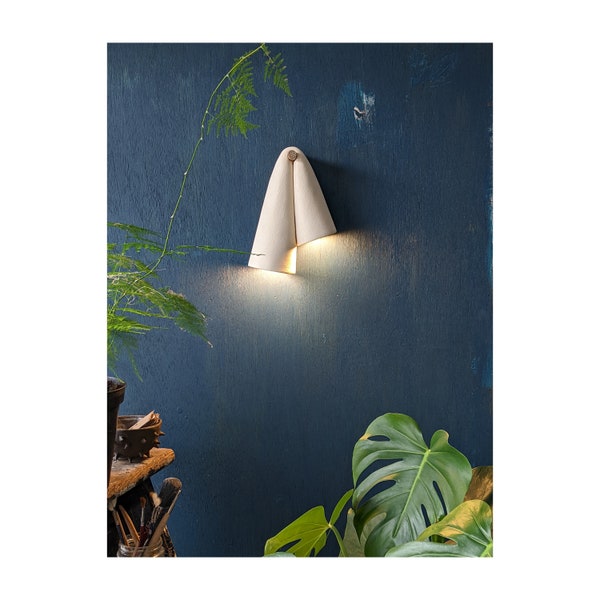 Handmade ceramic wall light | Sconce | Contemporary Design | White Folded Clay | Lighting | Sculptural | Wall Art | Light fixture