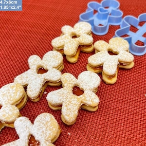 Christmas linzer cookie cutters by Treats&Prints