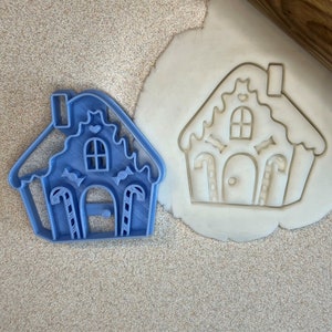 Gingerbread house cookie cutter by Treats&Prints