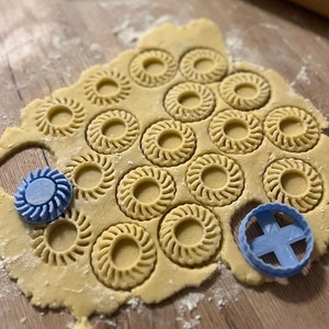 Mini tart cookie cutters by Treats&Prints