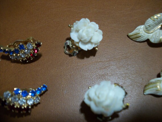 Vintage 3 sets of clip earrings rose, leaf and re… - image 3