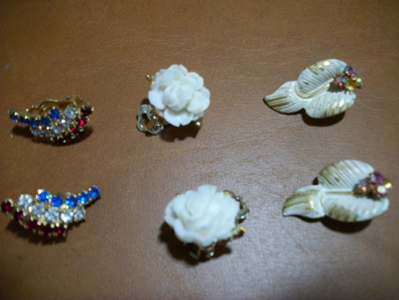 Vintage 3 sets of clip earrings rose, leaf and re… - image 1