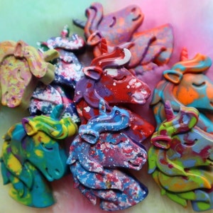 Assorted Surprise Unicorn Coloring Crayons