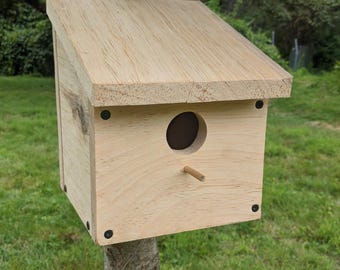 Casa de pájaros de madera hecha a mano: Santuario de pájaros cantores