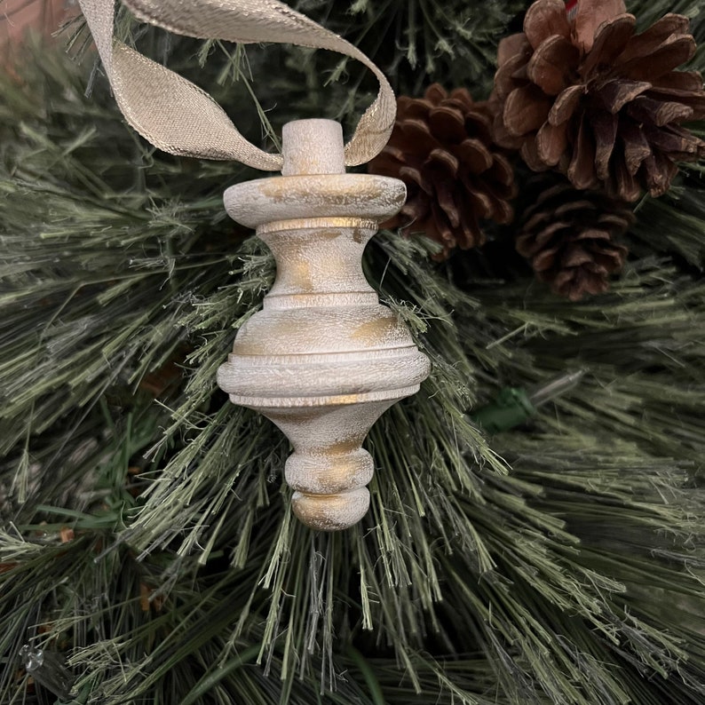 Set of 6 White and Gold Wooden Finial Ornaments Gold Etsy