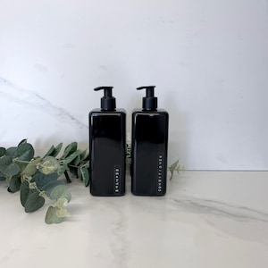 Personalised Black Square 500ml Plastic Embossed Label Bottle With Pump / Reusable, Refillable / Bathroom / Shampoo, Conditioner, Body Wash