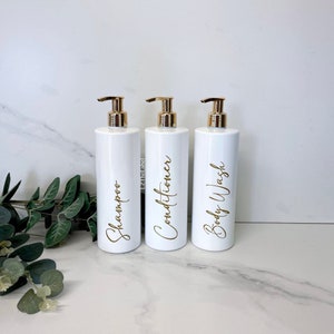 Personalised White 500ml Plastic Bottle With Pump / Reusable, Refillable / Bathroom / Toiletries, Shampoo, Conditioner, Body Wash etc