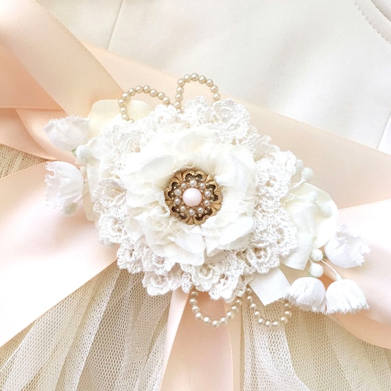 Wedding Dress Ribbon Belt with Vintage Lace Flower