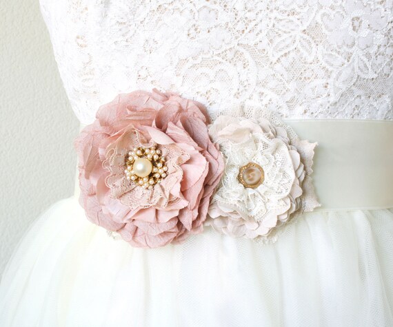 Wedding Dress Belt With Vintage Pearls, Pink and White Silk  display picture 1