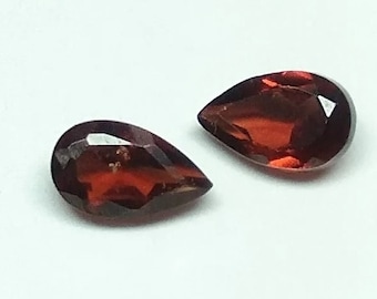 Natural Mozambique Red Garnet Pear Cut Gemstone- Garnet Faceted Pear Cut- Red Garnet Pear Shape Gems -5x7mm,6x9mm,7x10mm- January Birthstone