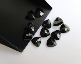 AAA+ Quality Natural Black Onyx Trillion Shape Cabochon Flat Back Calibrated Wholesale Gemstones, Semi Precious gemstone,All Sizes Available