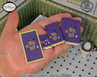 1:12 Miniature Halloween 02 Towels Set, 3 towels and bath mat, Printable Digital download, DIY papercraft or printable fabric with tutorial.