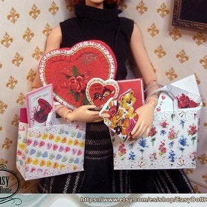 Set regalo di San Valentino vintage in miniatura stampabile in scala 1:6. Scatola di cioccolatini a forma di cuore, biglietti... Download digitale, fai da te, Blythe Barbie... tutorial gratuito.