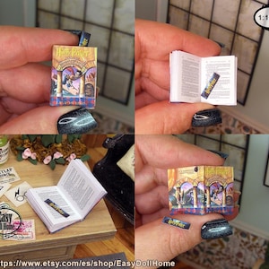 Puede incluir: Libro en miniatura "Harry Potter" con una colorida portada que presenta un mago y una escena de castillo. El pequeño libro está abierto en algunas imágenes, revelando páginas impresas. También es visible un marcador. Perfecto para casas de muñecas o colecciones en miniatura.