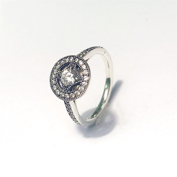 Vintage allure hotsell ring