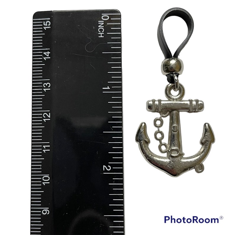 Super lightweight ccb plastic anchor with chain. Looks like made of metal with good detail. image 10