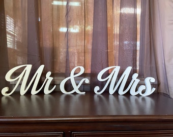 Celebration Gift 20cm Mr & Mrs Ready To Decorate Mache Letters Wedding Project