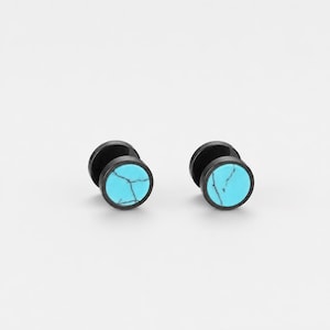Dainty Circle Stud Earrings in 4 Colors