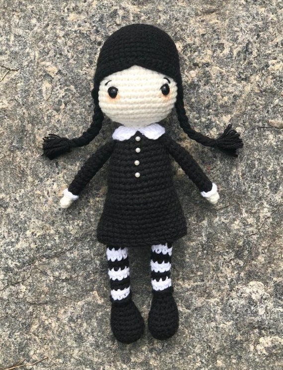 Doudou peluche Mercredi Addams wednesday neuf - Jeux & Jouets