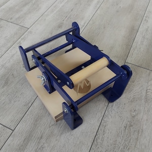A5, A4, A3, macchina per stampa, stampa a rilievo, pressa per linoleografia, macchina da stampa, pressa per stampa, pressa per linoleum, pressa per blocchi, pressa per metallo, linol