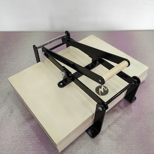 Pressa da 19 pollici, macchina da stampa, stampa in rilievo, pressa per stampa in rilievo, pressa A4, stampa su linoleum, stampa su linoleum, pressa per metallo, taglio su linoleum