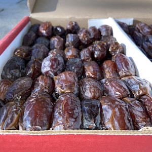 Soft Rutab Medjool Dates Organically Grown 2025 Harvest Nature&#39;s Candy