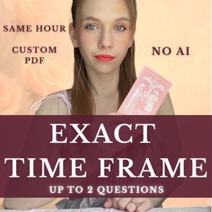 Peut inclure: Une personne tenant une carte de tarot rose avec d'autres cartes roses disposées sur une surface. Le texte indique : SAME HOUR, CUSTOM PDF, NO AI, EXACT TIME FRAME, UP TO 2 QUESTIONS. Les cartes présentent des illustrations en lignes blanches.