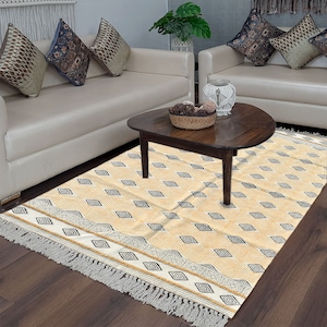 4x6 8x10 Feet Indian Cotton Dhurrie Yellow Color Rug Tufted Outdoor, Indoor, Block Print Rug Beach Throw Rug Turkish Area Rug Flat Weave Rug