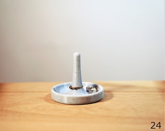 3D Printed Ring Holder – PLA Jewelry Dish, Wedding Gift