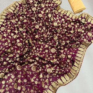 Embroidered Vichitra Silk Saree: Bollywood Party Wear