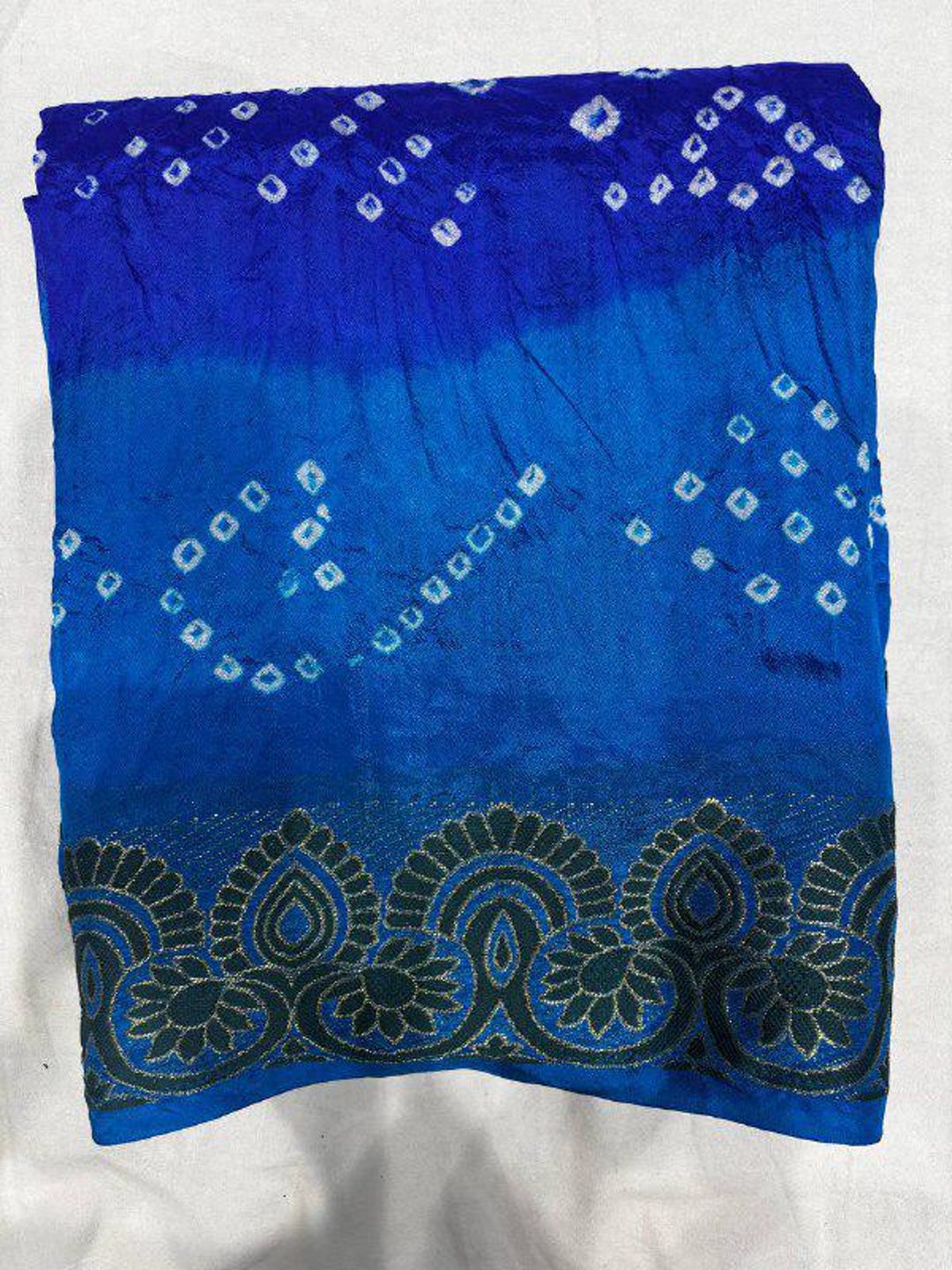 Elegant Pure Silk Bandhani Saree with Weaving and Artistic Print main image 1