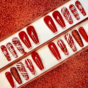 Christmas nails (more variations available)