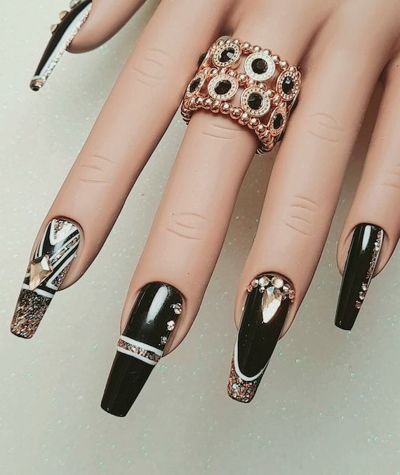 black and gold dress nails Golden Noir - Hand Painted Press-On Nails – Clawcreature