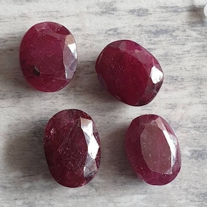 Natural ruby oval cut