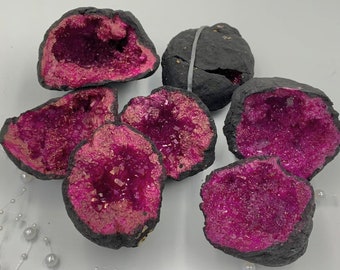 Quarzgeode Druse Paar rot-dunkelrot-pink