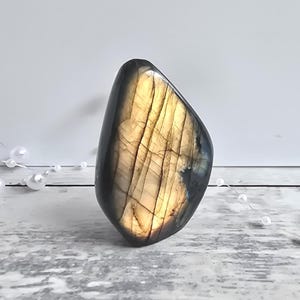 Labradorite mini 61g Superficie di appoggio a forma libera #84