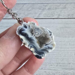 Glücksgeode Achat Schlüsselanhänger Erinnerungsstein #45