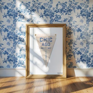 Impresión artística de Chicago, Illinois, banderín, bandera, bordado en tela, descarga digital, flor azul, tendencia popular, Cottage Core, PDF, Airbnb